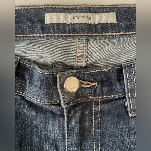 Joe’s Jeans 31 Medium Wash Kennedy Cigarette Straight Leg fit Medium Low Rise - Picture 3 of 10